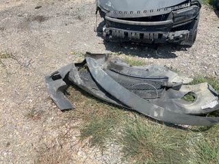 Vehicle Parts Image #2